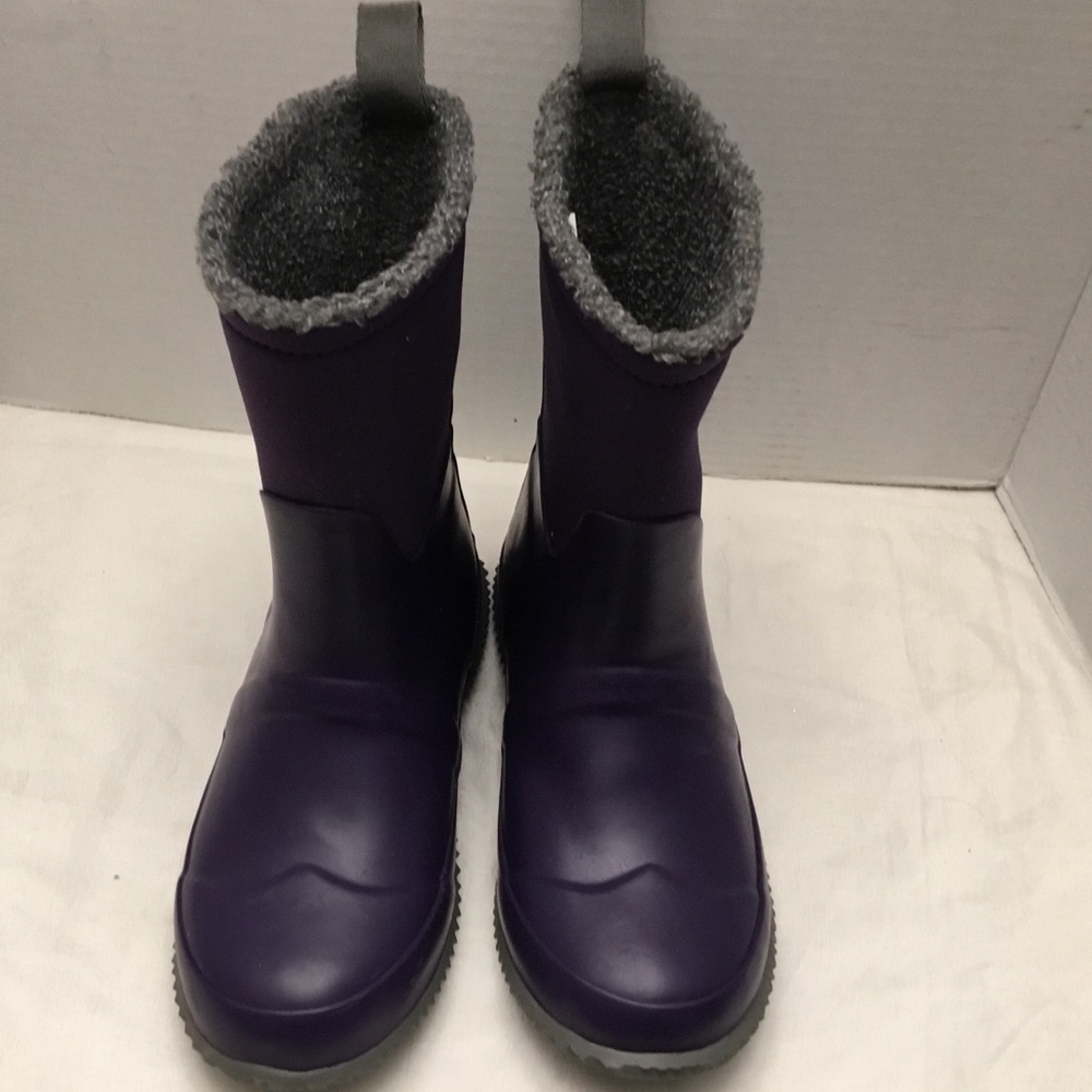 Hunter shoes.